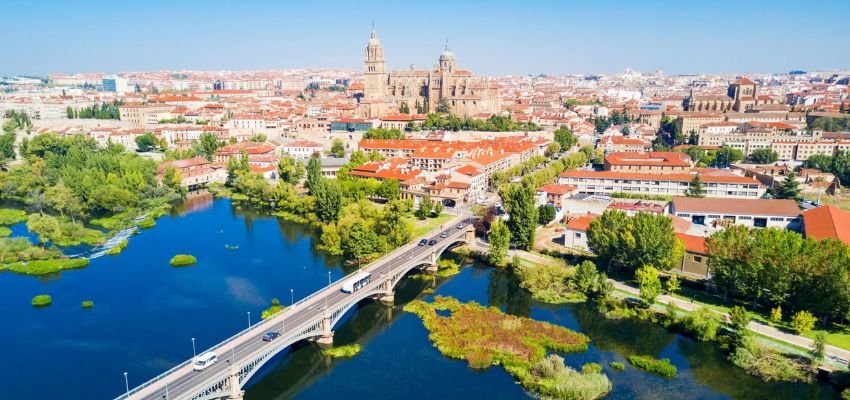 Air Nostrum Salamanca Office in Spain
